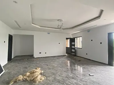 3bedroom Apartment