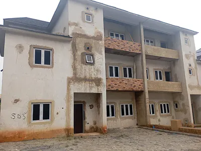 Carcass 5 Bedroom (Corner Piece)