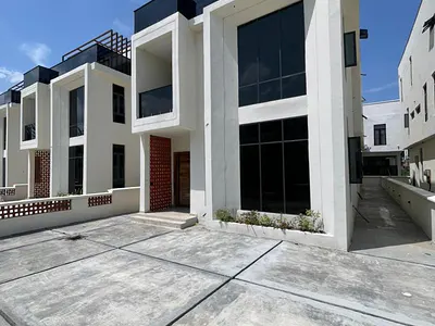 Contemporary 5bedroom Fully Detached Duplex for Sale.