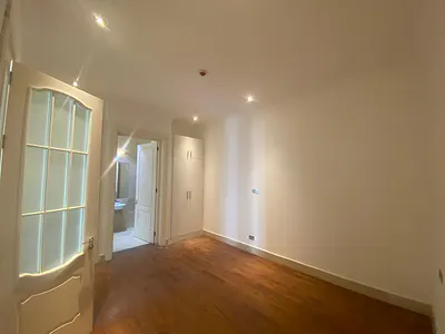 Luxury 4 Bedroom Apartment with BQ