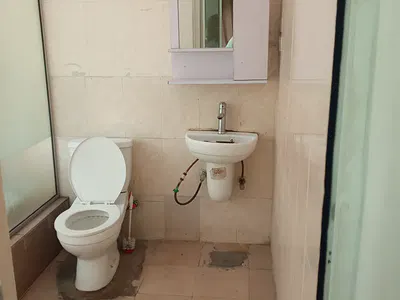 Furnished Self Contained Ensuite Apartment with 24HRS Electricity.