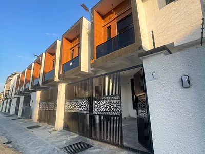 Private Compound 3bed 3bath 2cars Terrace Duplex