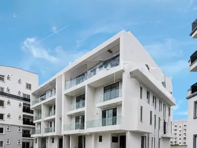Newly Built 3 Bedroom Apartment with Pool