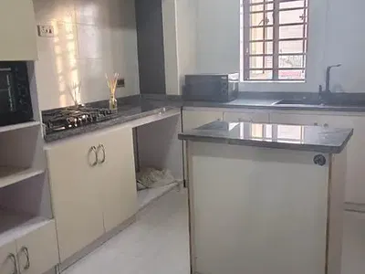 Fully Serviced 3 Bedroom Penthouse Apartment with BQ.