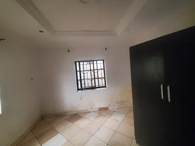 Lovely Room and Parlour Self Contained Apartment