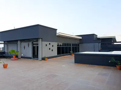 Furnished 2-Bedroom Apartment with 24-Hour Lights