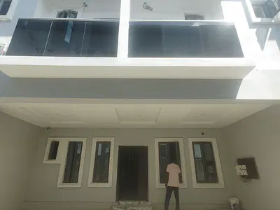 Clean 4 Bedroom Terrace Duplex at Chevron Lekki