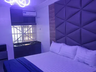 Luxury 1-Bedroom Apartment with Stylish Interiors