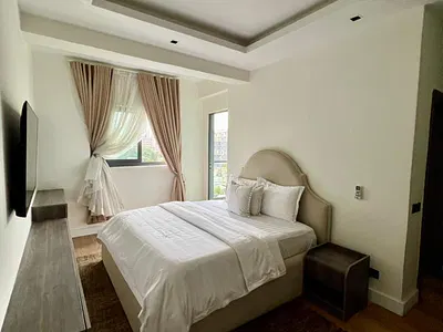 Luxury 2 Bedroom Apartment