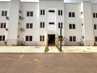 Newly Built 3 Bedroom Flat.
