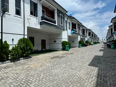 Exquisitely Finished 4-Bedroom Terrace