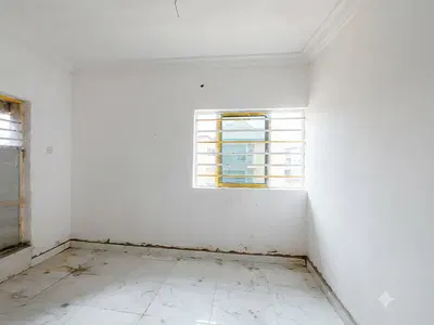 A Standard Ground-Floor Room Self-Contained Apartment