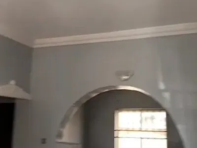 2 Bedrooms Flat