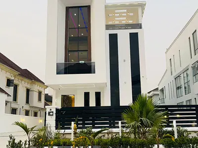 5-Bedroom Duplex + BQ