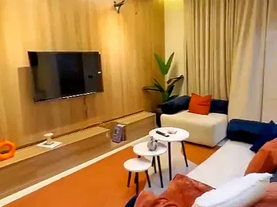 Exquisite Luxury Studio Apartment with Rooftop Lounge, Solar/Wifi, Gen