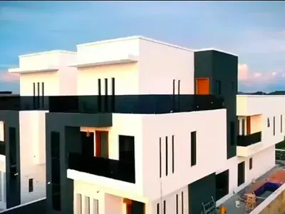 5 Bedroom Detached Duplex with BQ Royal Garden Automated Lighting