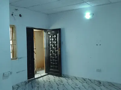 Mini Flat Upstairs