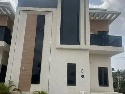 Newly Built 4 Bedroom with a BQ