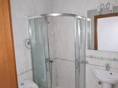 Luxury 3 Bedroom Apartment with Pool, Gym and Tennis Court in Old Ikoy