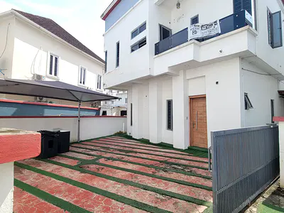 Standard and Spacious 5-Bedroom Semi Detached Duplex