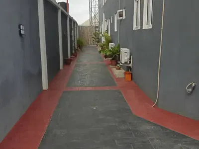 Unfurnished or Semi Furnished One Bedroom Miniflat. Chat for Video