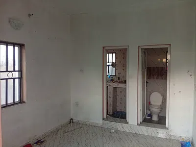 A Room Selfcon