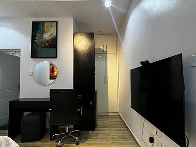 Fully Furnished 1-Bedroom Single Room Apartment in a Prime Location
