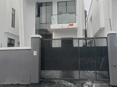 Newly Built 4-Bedroom Fully Detached Duplex with BQ