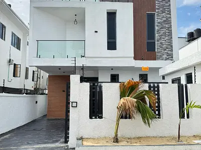 5 Bedroom Detached Duplex with a BQ