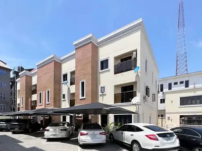 Brand New Fully Serviced 3bedroom Terrace Duplex House with a Room B