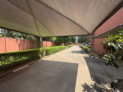 Luxury Top-Notch 3-Bedroom Terrace Apartment with BQ