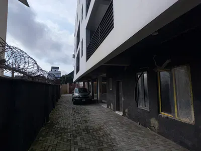 Luxury 5bedroom Townhouse Duplex