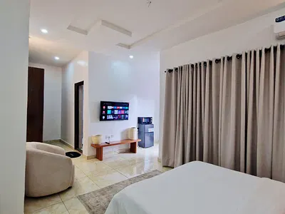 Fully Furnished 1-Bedroom Single Room Apartment