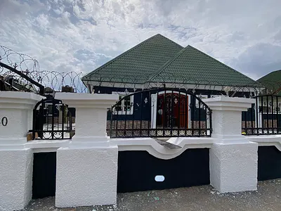 3bedroom Bungalow with BQ