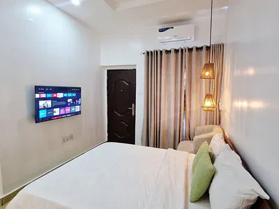 Serviced 1-Bedroom Single Room Apartment with 24/7 Power