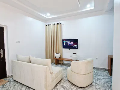 Premium 1-Bedroom Single Room Apartment with Elegant Finishes