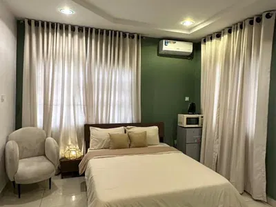 Luxury 1-Bedroom Single Room Apartment with Premium Finishes