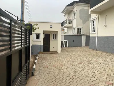 Luxury 4 Bedroom Semi-Detached Duplex