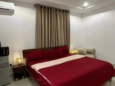 Modern 1-Bedroom Single Room Apartment in a Secure Estate