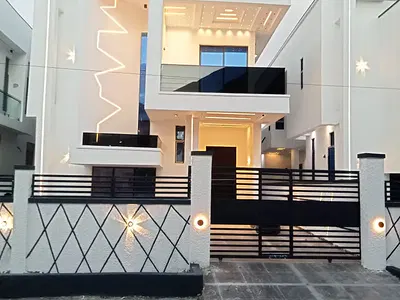 Luxury Smart 5bedrooms Fully Detached Duple
