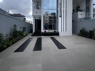 Luxury 5 Bedroom Duplex