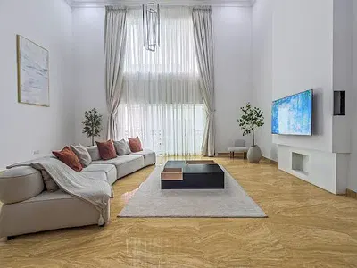4 Bedroom Penthouse with Swimming Pool & Gym