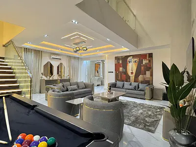 Luxury 6-Bedroom Duplex Available for Shortlet
