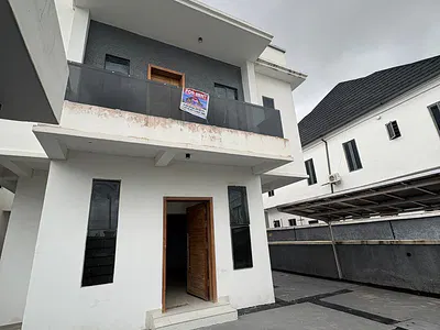 Bran New 5 Bedrooms Fully Detached Duplex with BQ