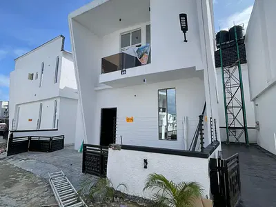Lovely 4 Bedroom Fully Detached Duplex in a Secured Estate