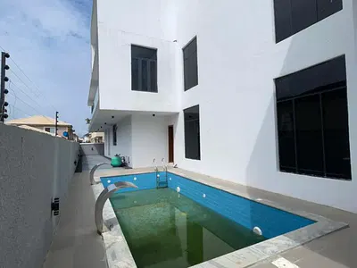Contemporary 5bedroom Fully Detached Duplex