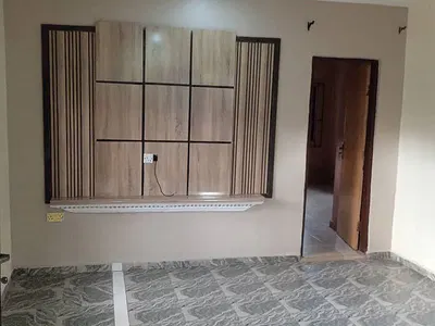 A Clean One (1) Bedroom Flat