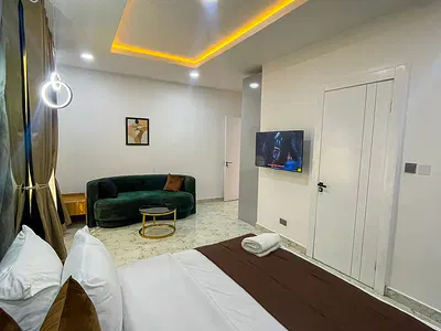 Newly Luxury 1 Bedroom Apartment with PS5 & Snooker Netflix/Prime 1 Be