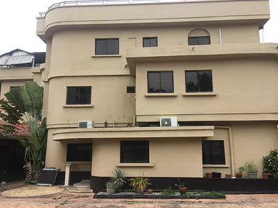 A 1150M² Land, with an Old Detached Property,