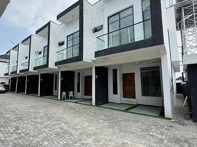 Luxury 4-Bedroom Terrace Duplex with Excellent Facility